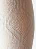 Modna kratka w wydaniu Lores Emma to prosty sposób na elegancki look bez wysiłku. Elastyczna, ciepła dzianina układa się gładko, nie roluje w pasie i nie uciska. Dwa kolory pozwalają dopasować je do garderoby.